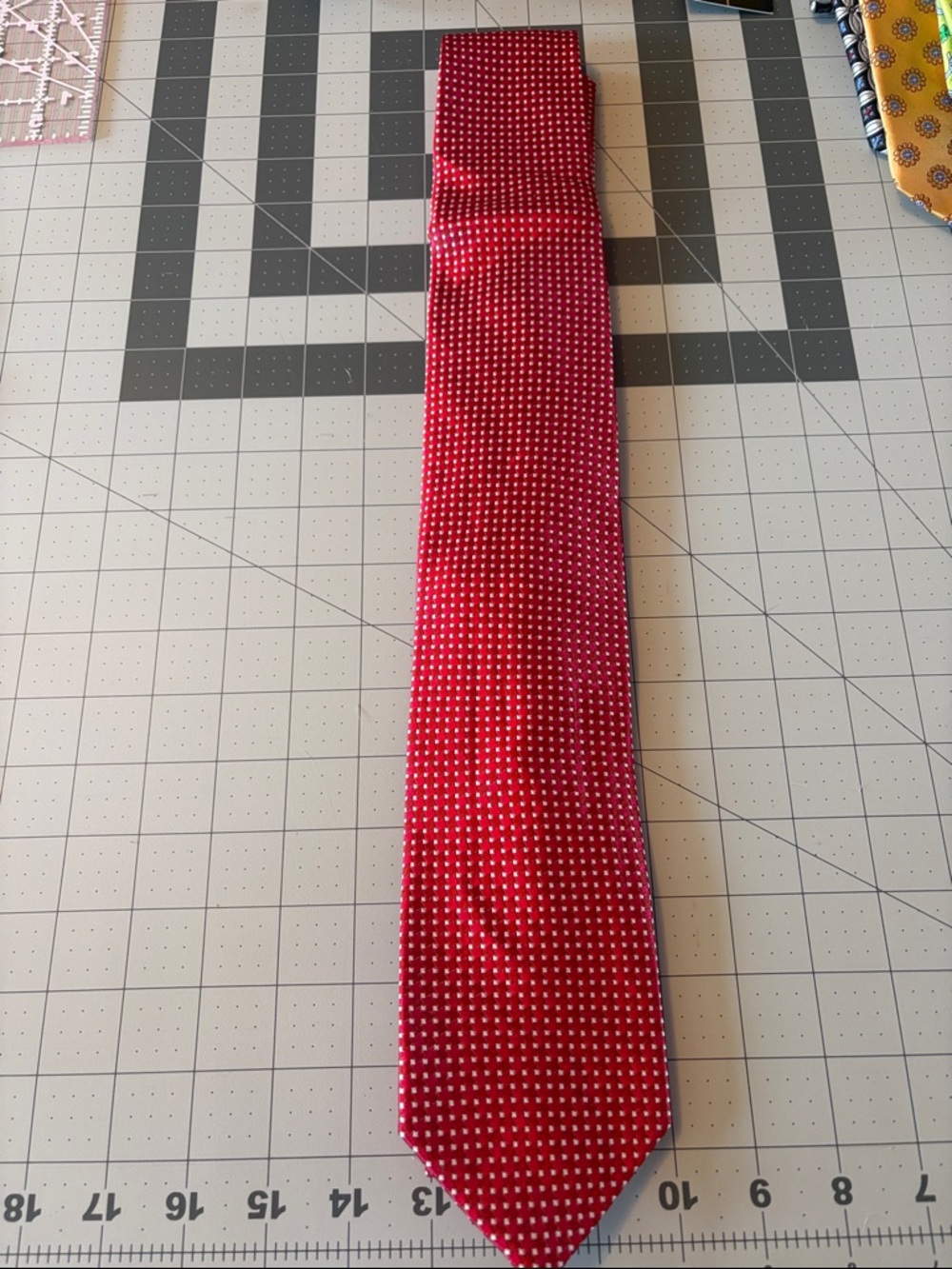 Haines and Bonner of London Handmade Silk Tie